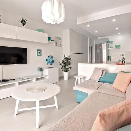 Kate Duque Fantastic Apartment With Lovely Pool Адехе Екстериор снимка